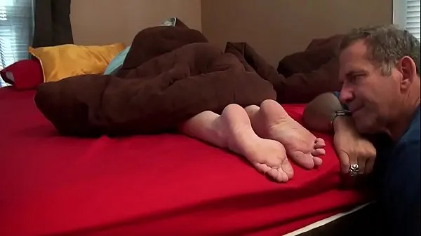 Hot Sleepy Milf's Red Toes best Videos