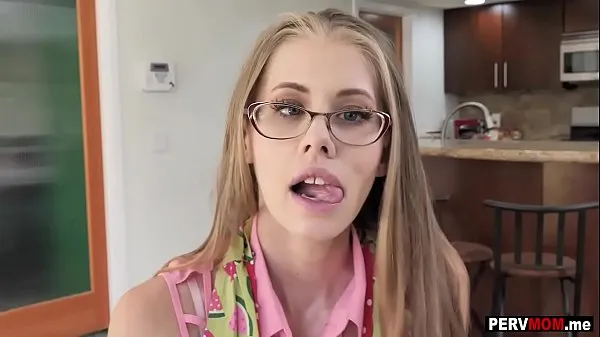Hot Stepmom made me breakfast and sucked me off before class best Videos