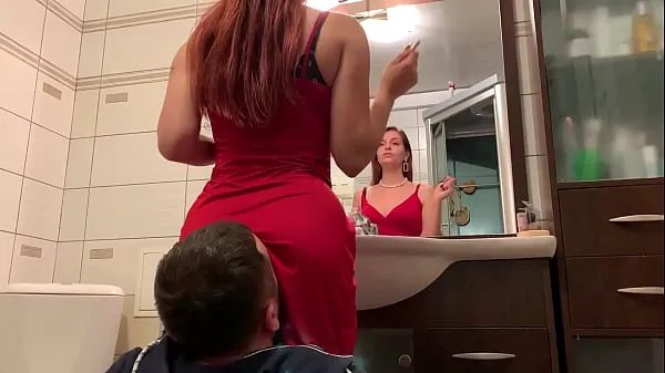 Žhavá Mistress Sofi in Red Dress Use Chair Slave - Ignore Facesitting Femdom (Preview nejlepší videa
